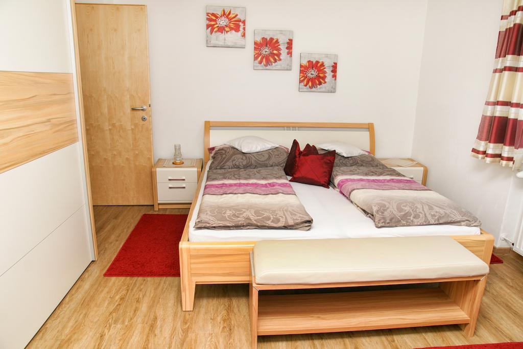 Haus Gabriela Ξενοδοχείο Itter Δωμάτιο φωτογραφία